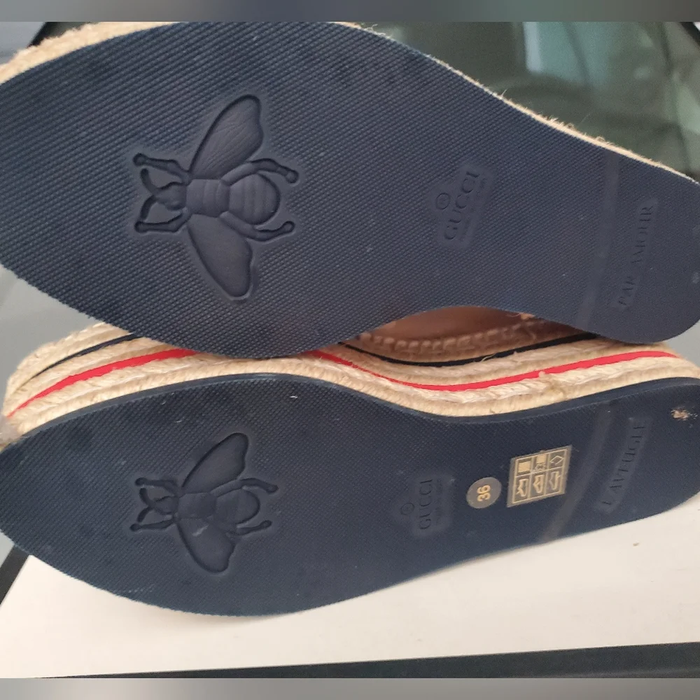 Gucci Sneakers - Picture 5 of 8